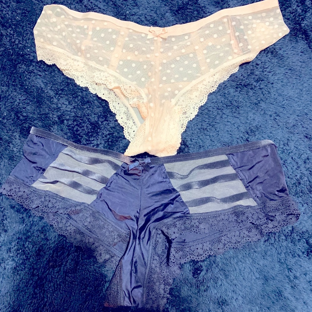 NWT 2 Victoria’s Secret Very Sexy Cheeky Panties